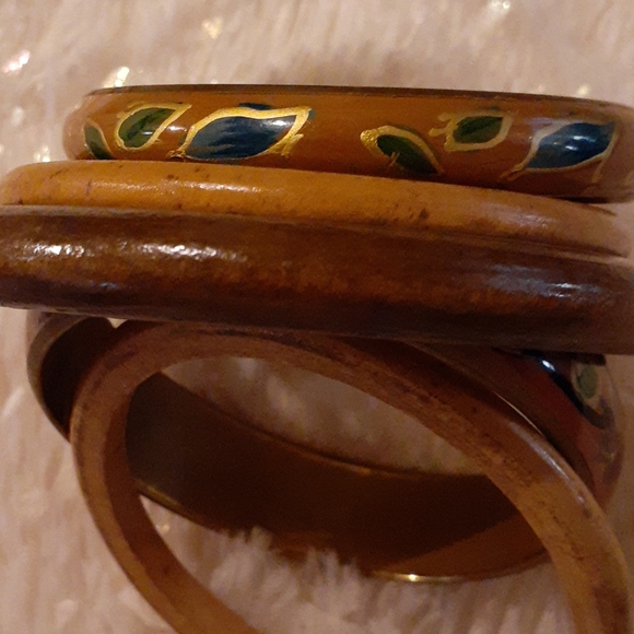 Bangles - Picture 2 of 4